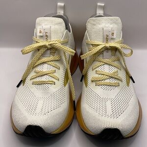 Brooks Levitate 4 Victory Edition White and Gold Women's Sneaker